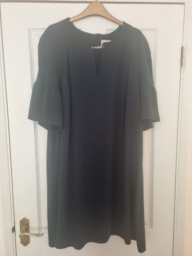 Pre loved phase eight - loved,