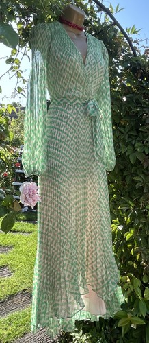 Phase eight roxanna pleated - roxanna,